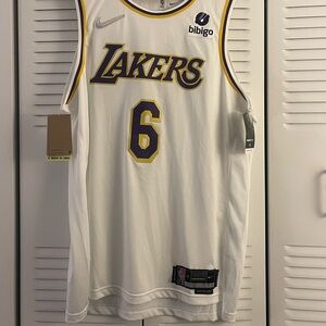 NBA Lebron James Lakers Association Jersey 6 Large 48 Sunday Whites